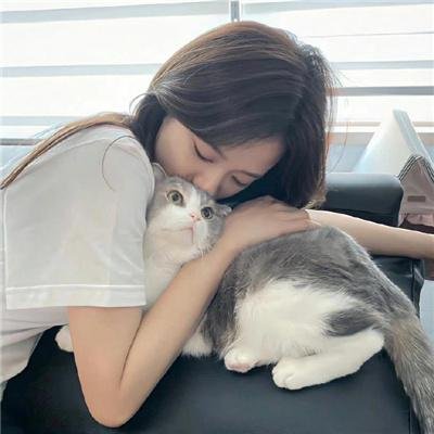 彩凤云裳